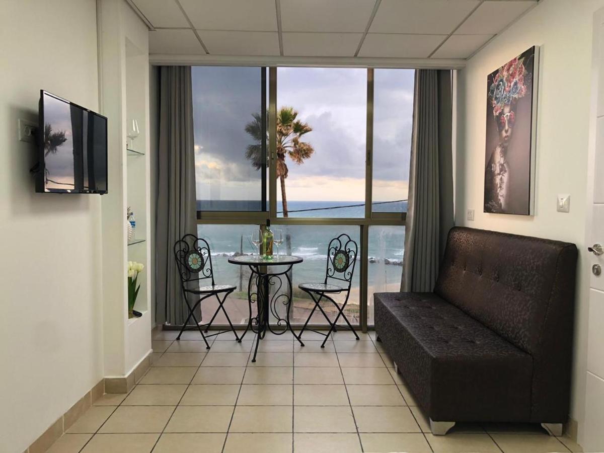 Sea Line Hotel From R&A Group 바트얌 외부 사진