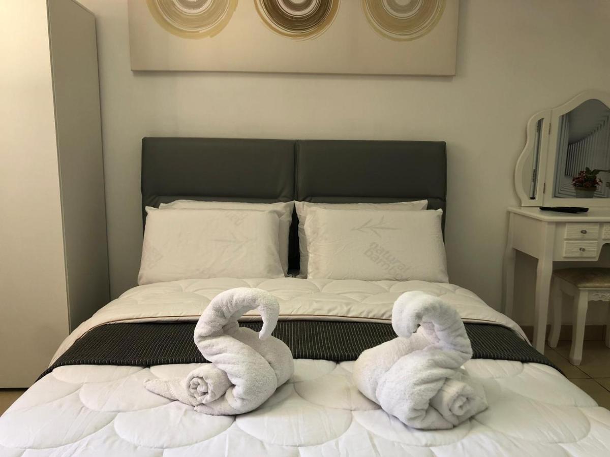 Sea Line Hotel From R&A Group 바트얌 외부 사진