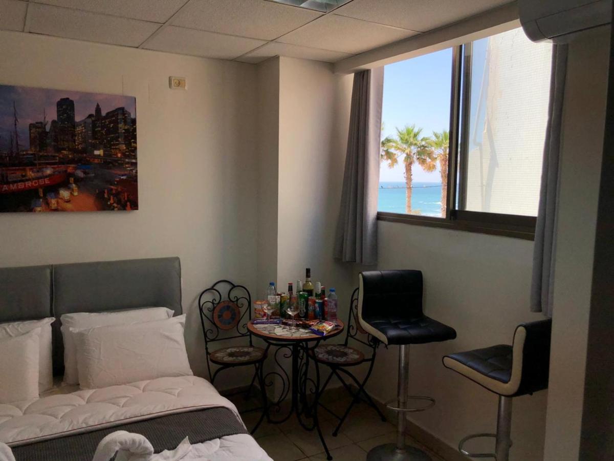 Sea Line Hotel From R&A Group 바트얌 외부 사진