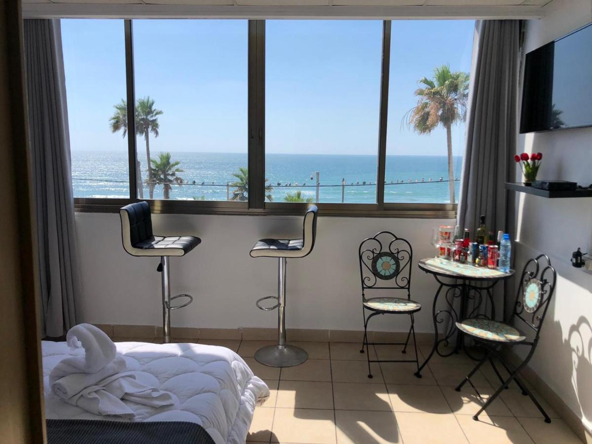Sea Line Hotel From R&A Group 바트얌 외부 사진