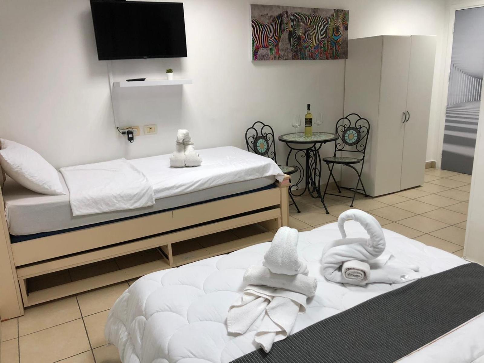 Sea Line Hotel From R&A Group 바트얌 외부 사진